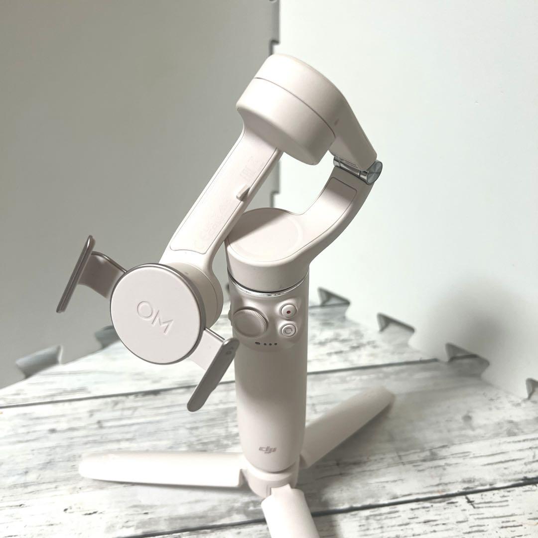 【年始期間限定価格】DJI OM5 スマホスタビライザー