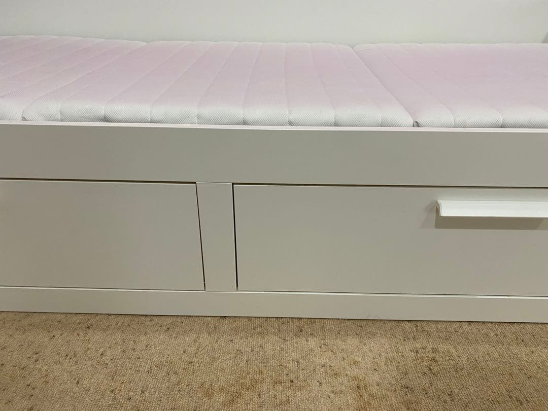 BRIMNES ブリムネス