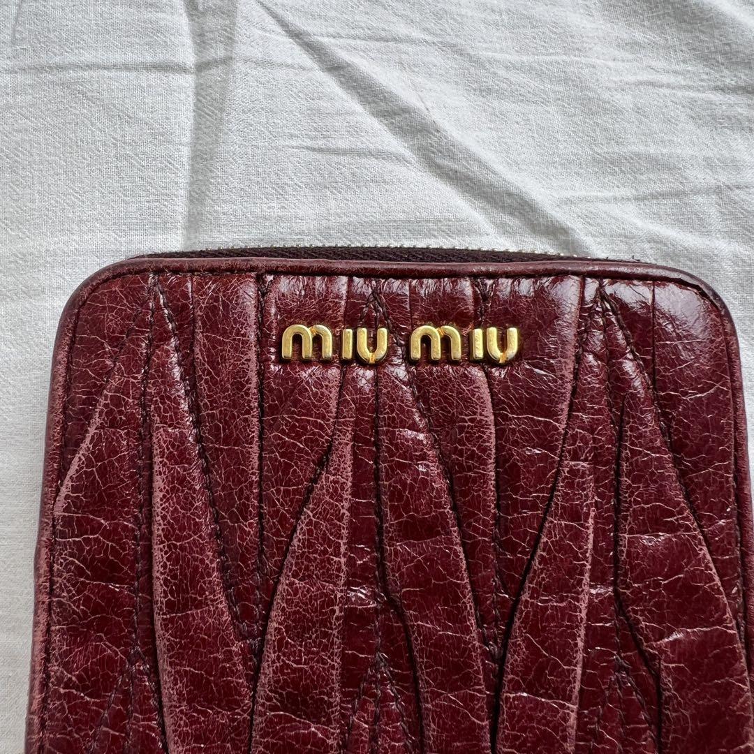 専用miu miu compact leather wallet winered