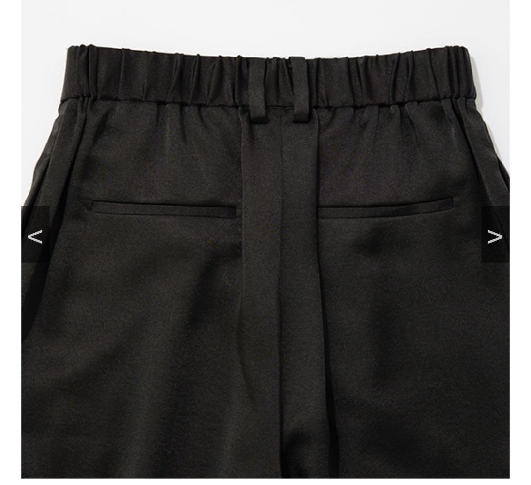 新品タグ付 ミラオーウェン セットアップ サテン Tシャツ カーゴパンツ M