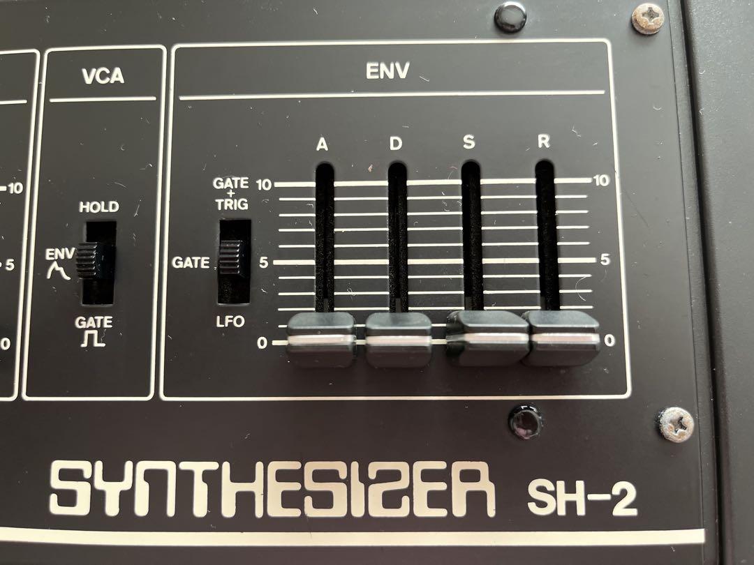 Roland SH-2 アナログシンセサイザー ハードケース付き - メルカリ