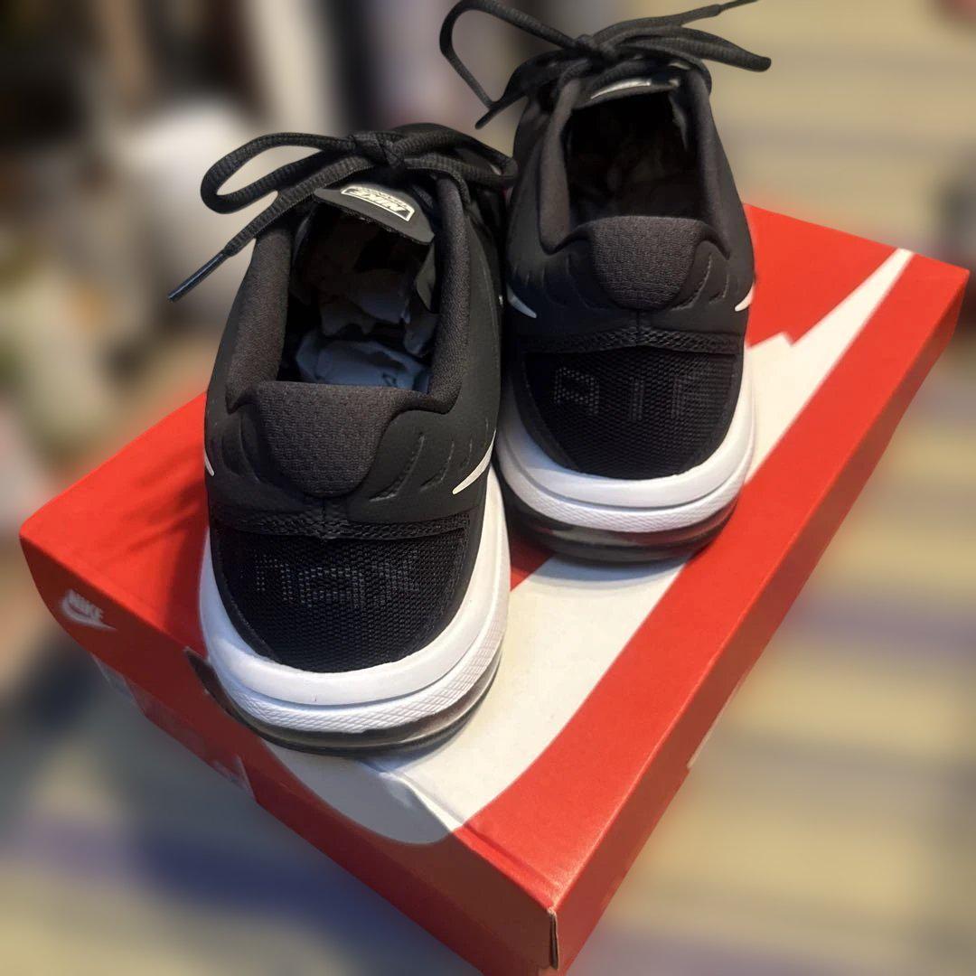 Nike トレーニングシューズ ブラック - メルカリ