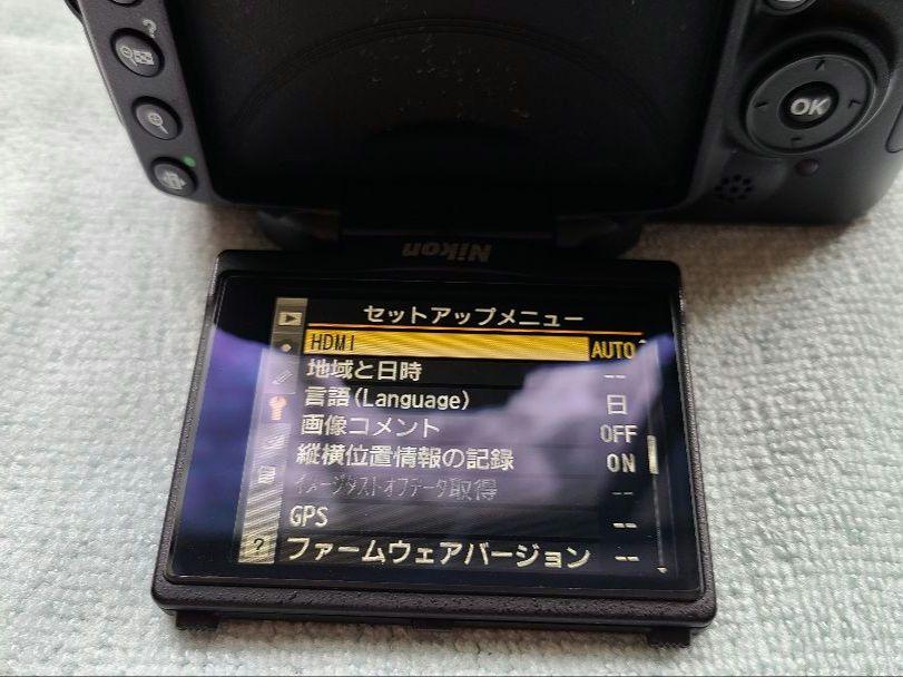 ニコン D5000 バッテリー2個 シャッター約8200枚