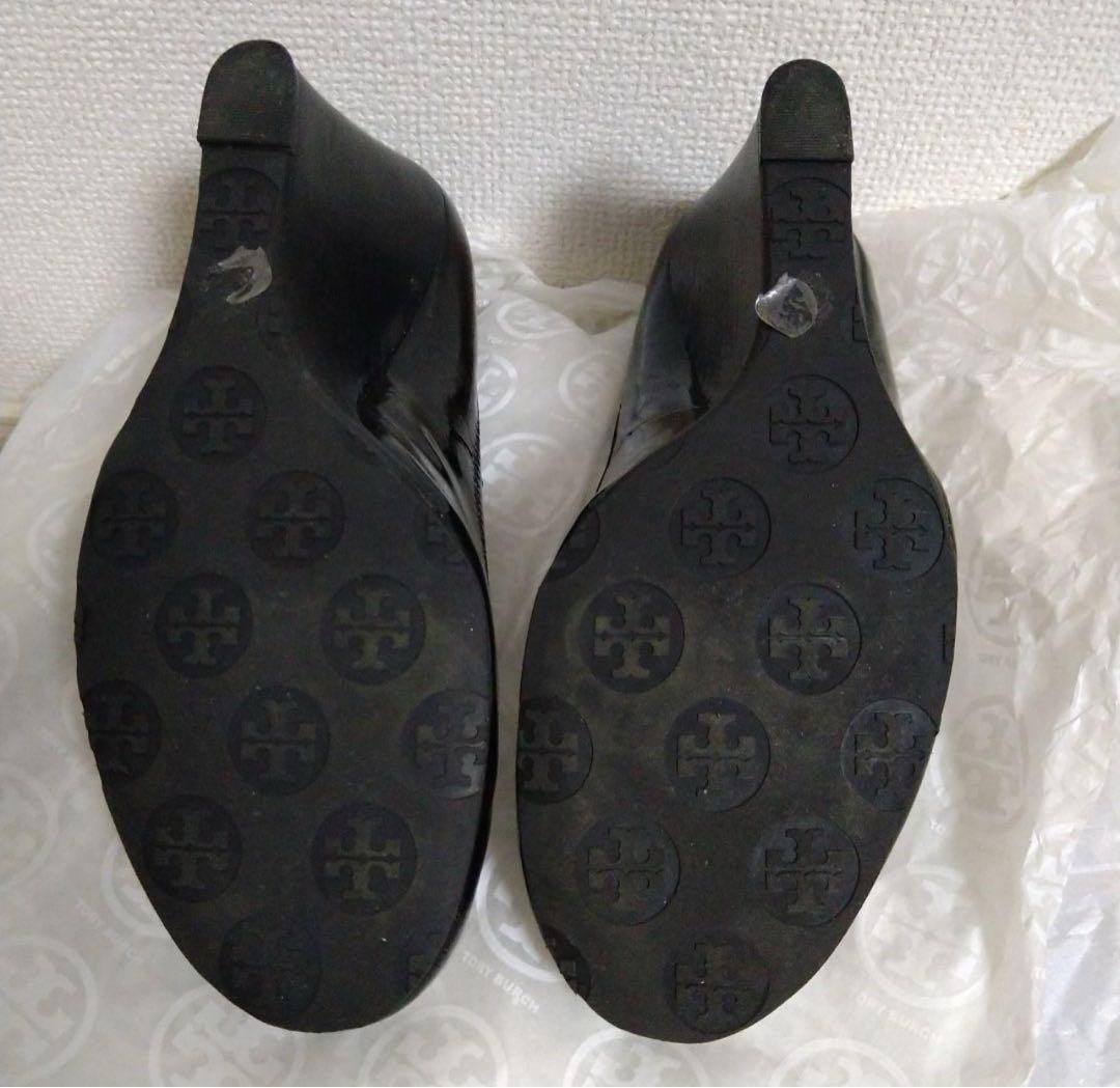 TORY BURCHウェッジソールエナメルパンプス(約23.5cm) TORY BURCHウェッジソールエナメルパンプス(約23.5cm)