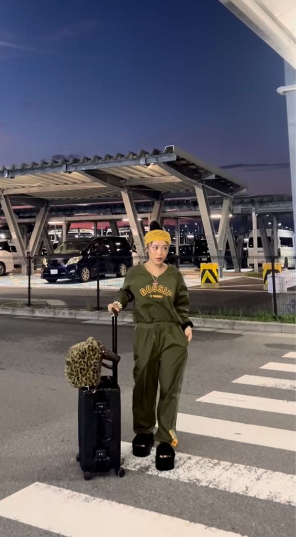 GOSSIP CLUB ナイロンセットアップ SIZE