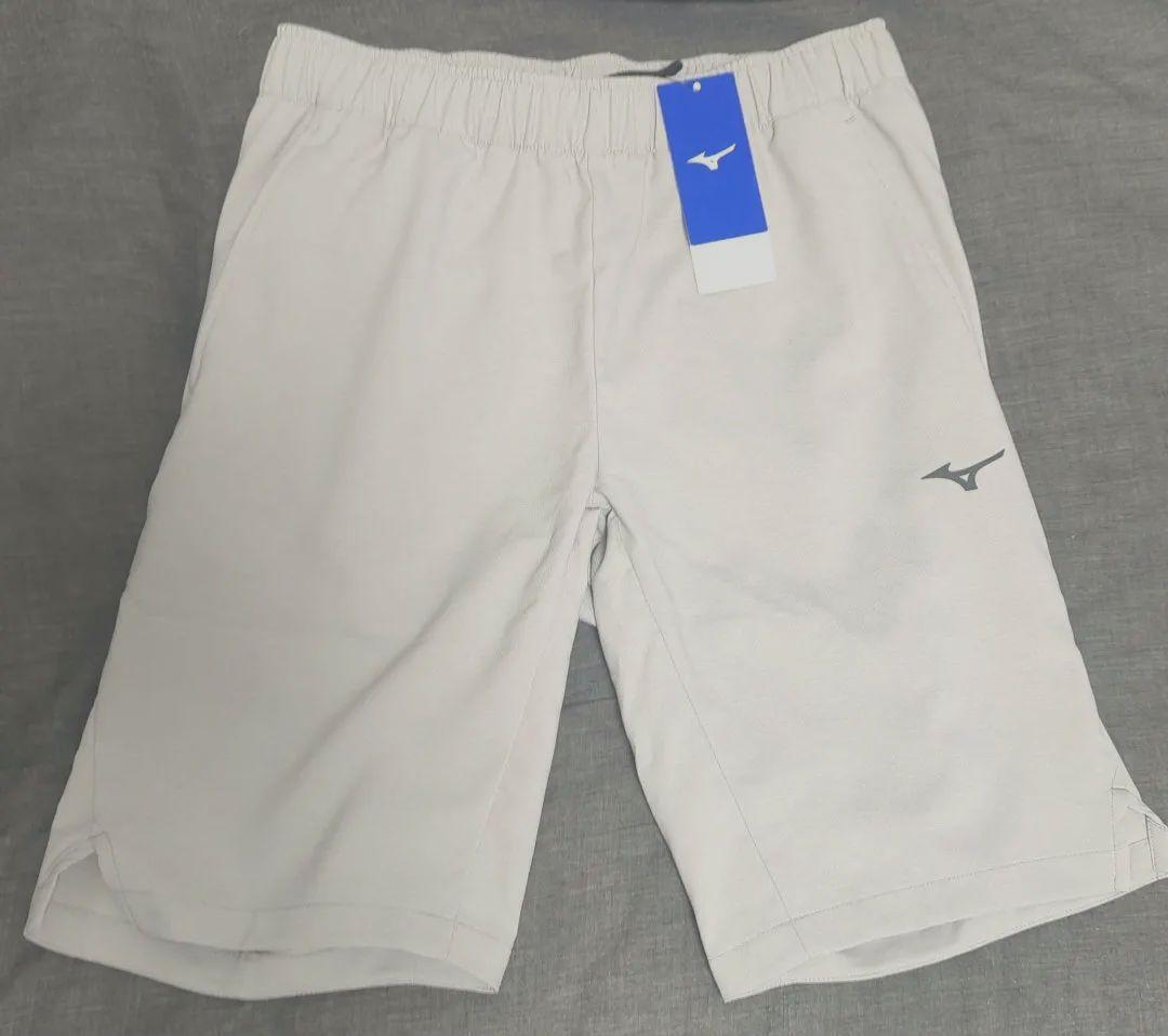 新品未使用!! MIZUNO ハーフパンツ