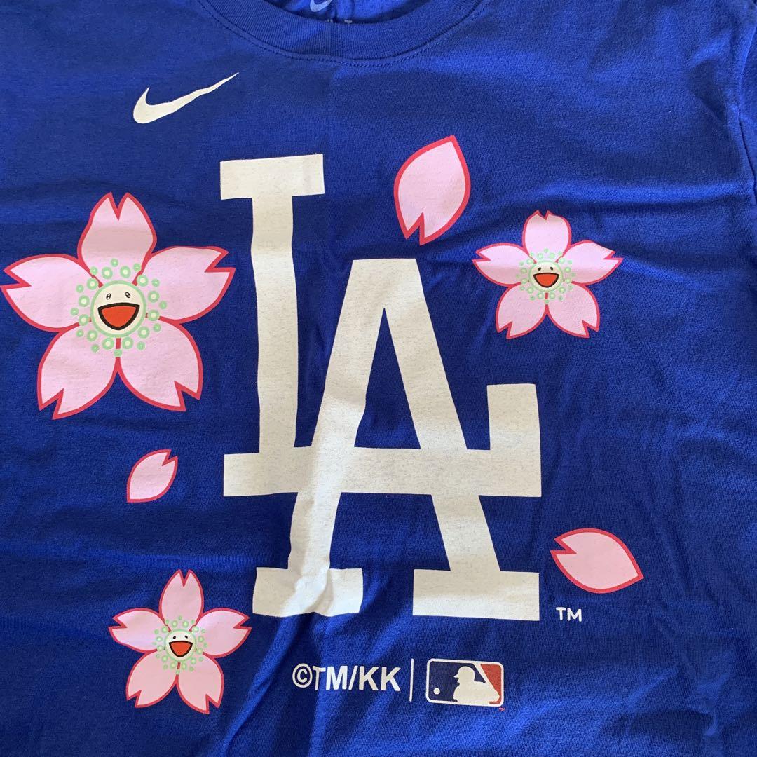 ナイキ　村上隆　コラボ　シカゴカブス　MLB ドジャース Tシャツ ドジャース x 村上隆 コラボ ナイキ TシャツXL 応援グッズ