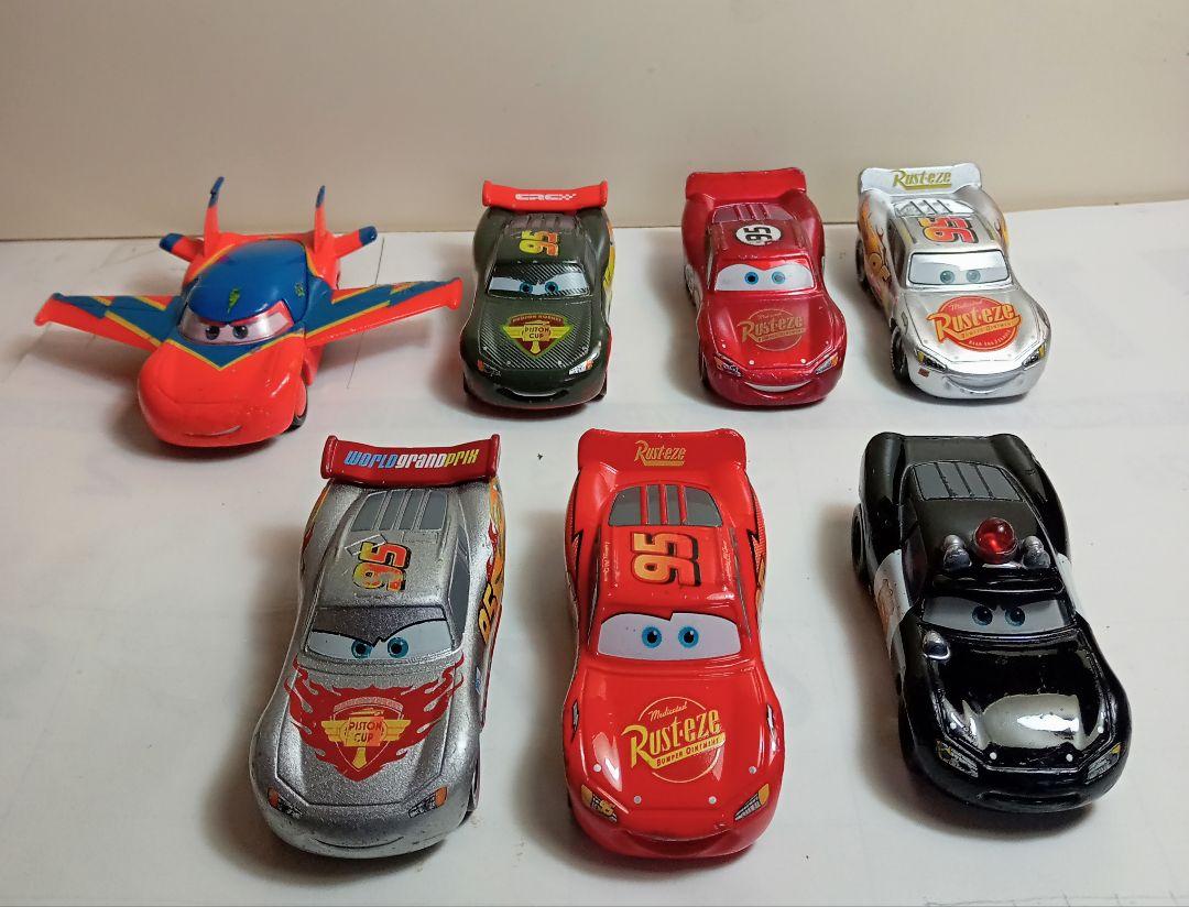 トミカディズニーカーズ７台