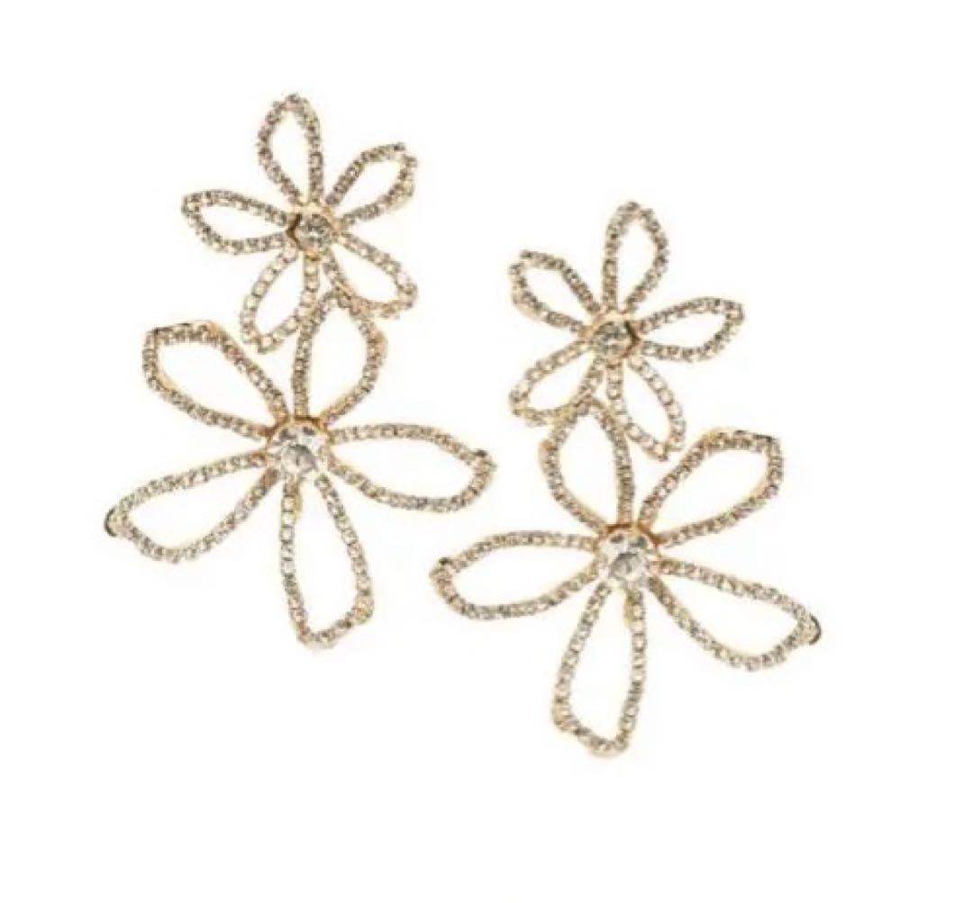 Elizabeth Bower ピアス