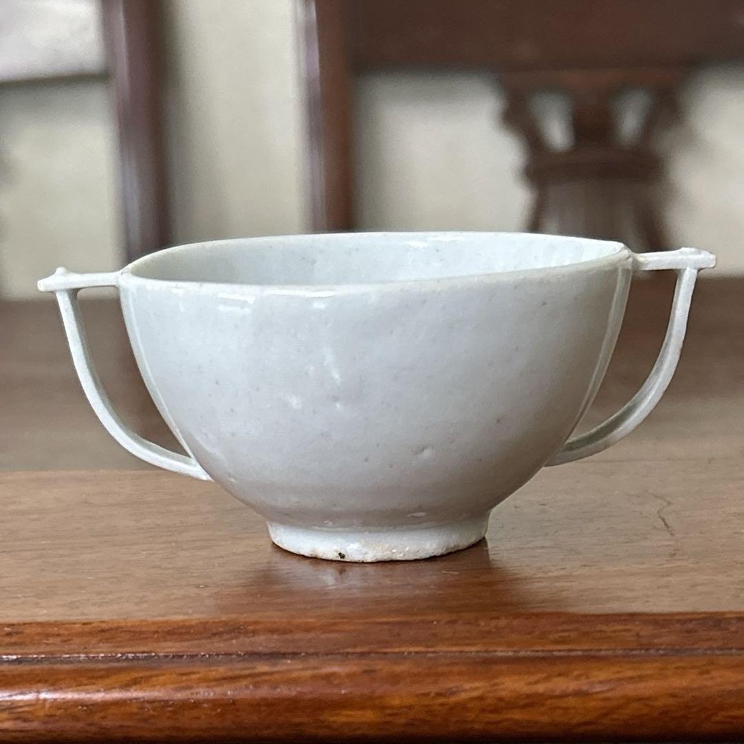 李朝白磁耳盃 李朝耳盃 White Porcelain Sake Cup with Handles | すべての