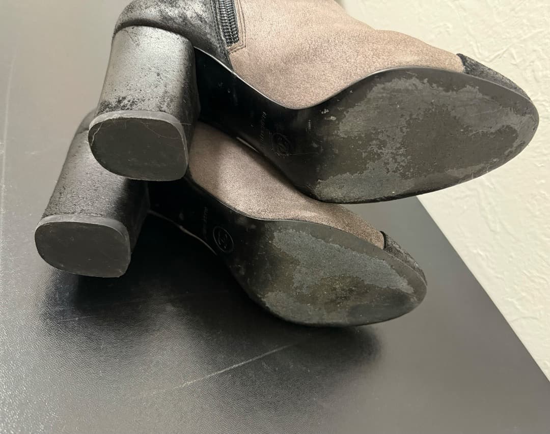 シャネル ロングブーツ 値下げ