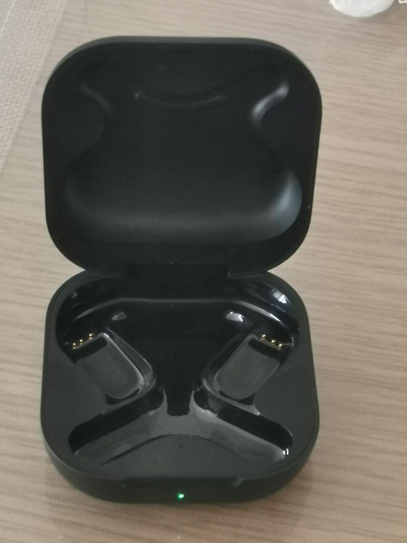 ⑤OpenFit 　 Shokz　T910　骨伝導イヤホン充電ケース　中古品