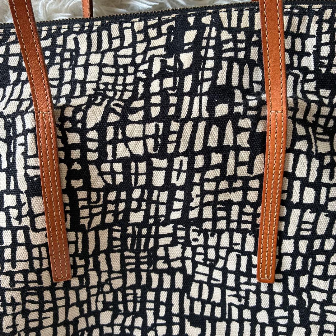 【限定セール】 marimekko レア　NEETA LUKKI トートバッグ