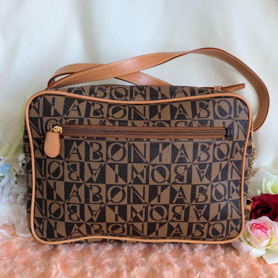 (未使用）新品BONIAショルダーバック✡ボニアショルダーバッグ
