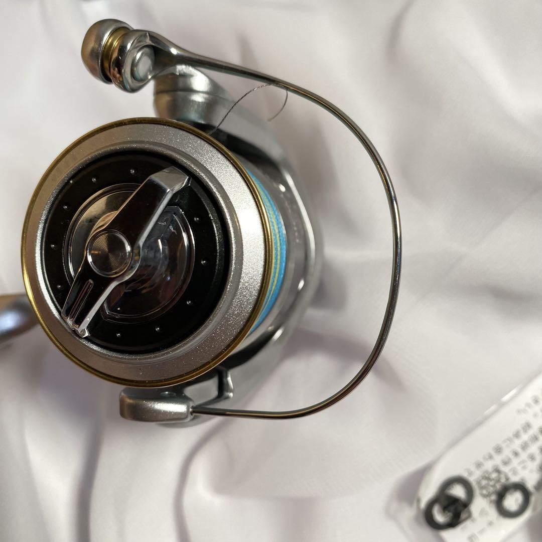 SHIMANO シマノ リール　BIOMASTER C3000SDH 新品
