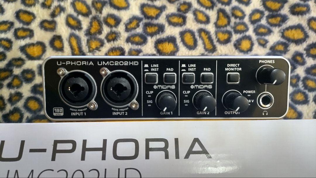 N*t様 Behringer U-PHORIA UMC202HD インターフェー