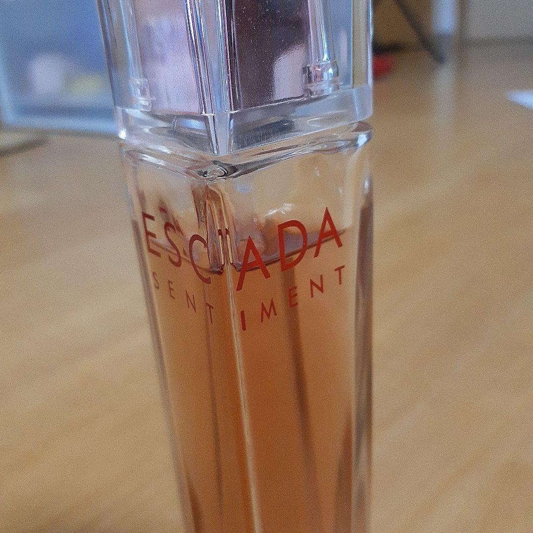 ESCADA新品未開封廃盤品