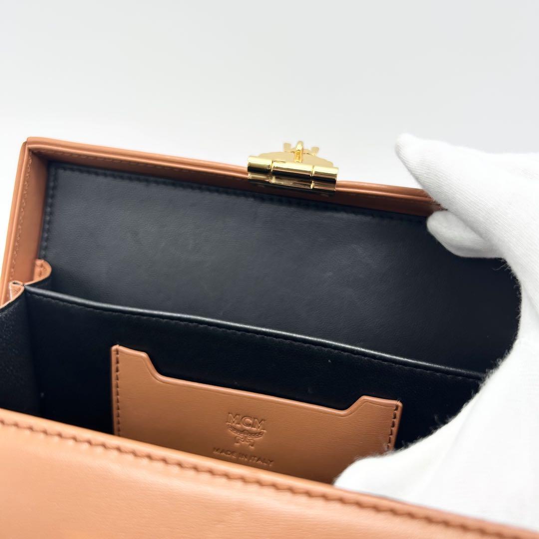 未使用に近い MCM ベルリン トランク チェーン ショルダーバッグ