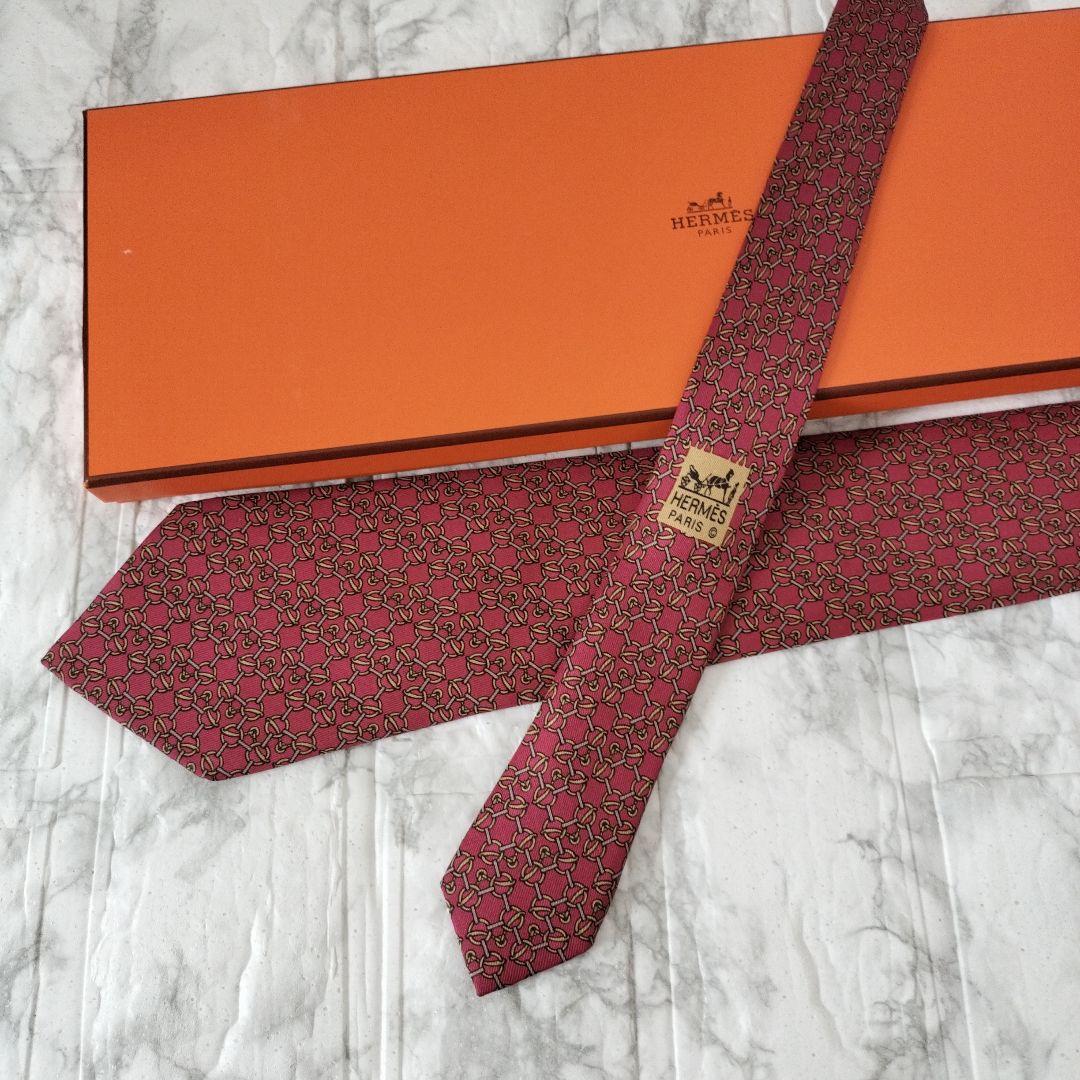 HERMES ネクタイ シルク 100％ レッド