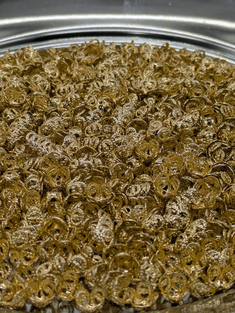 アクセサリー 610個 メタルパーツ 素材 ハンドメイド 花型 台座　真鍮