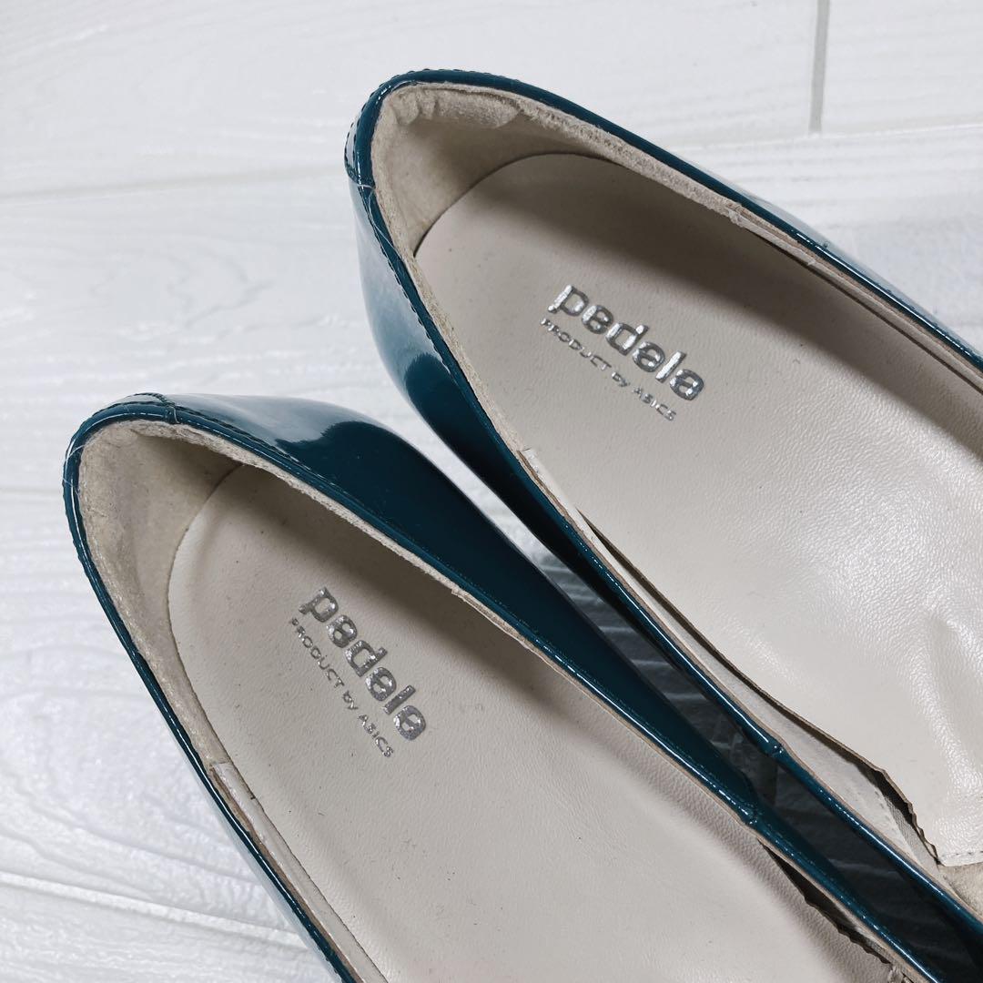 【美品】　ペダラ　アシックス　エナメル　パンプス　24.5㎝ グリーン　レザー