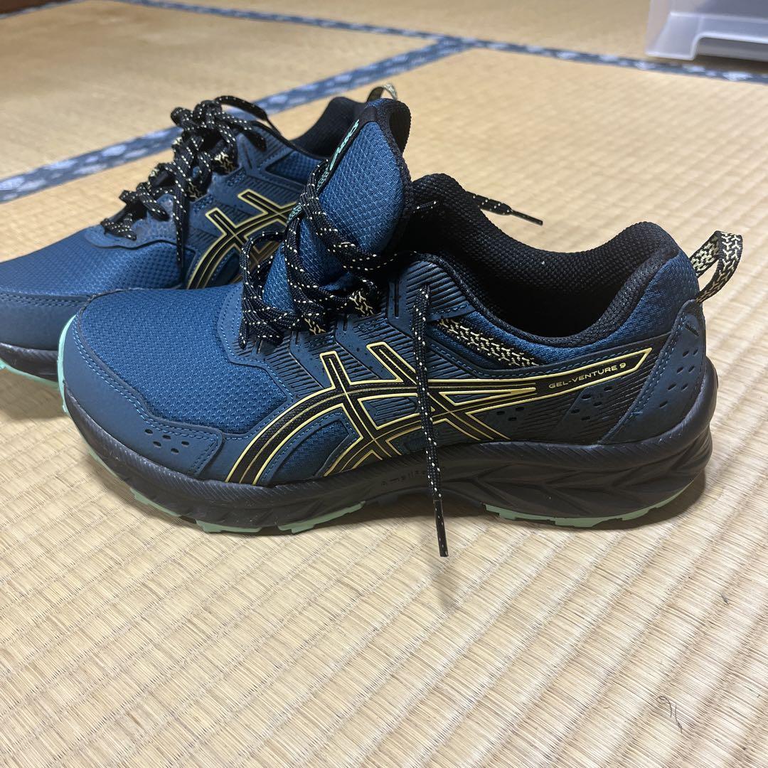ウォーキング・ランニングウェア GEL-ADVENTURE 9