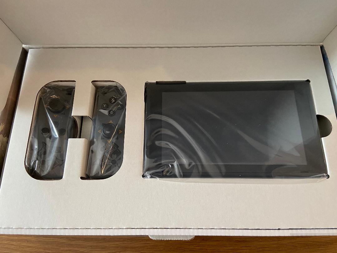 任天堂Switch 本体モンスターハンター本体