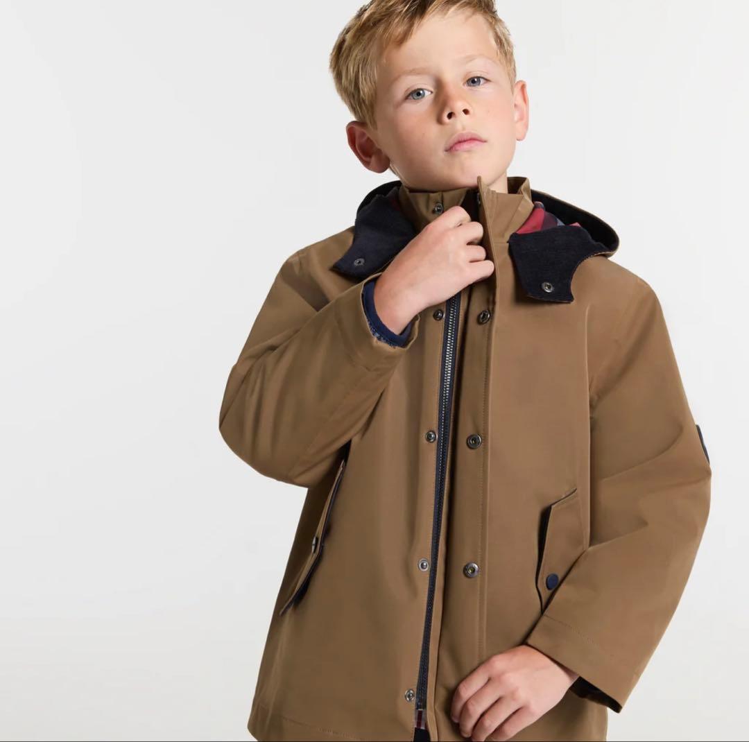 新品タグ付け Jacadi 2025秋冬新作 ジャカディ 3wayパーカー 5Y 新品タグ付け Jacadi 2025秋冬新作 ジャカディ 3wayパーカー 5Y