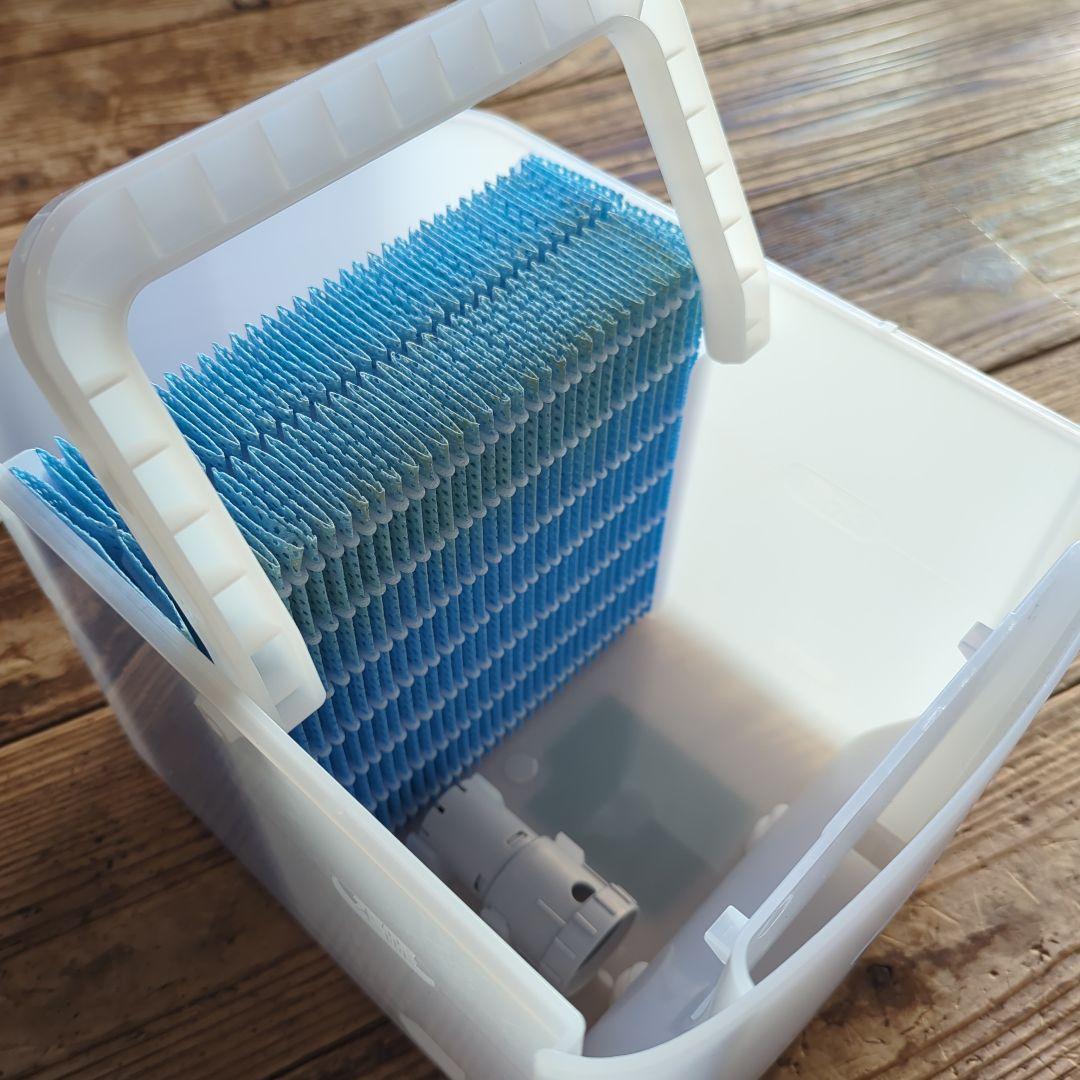 【専用】加熱気化式加湿器　SHARP HV-T55-W
