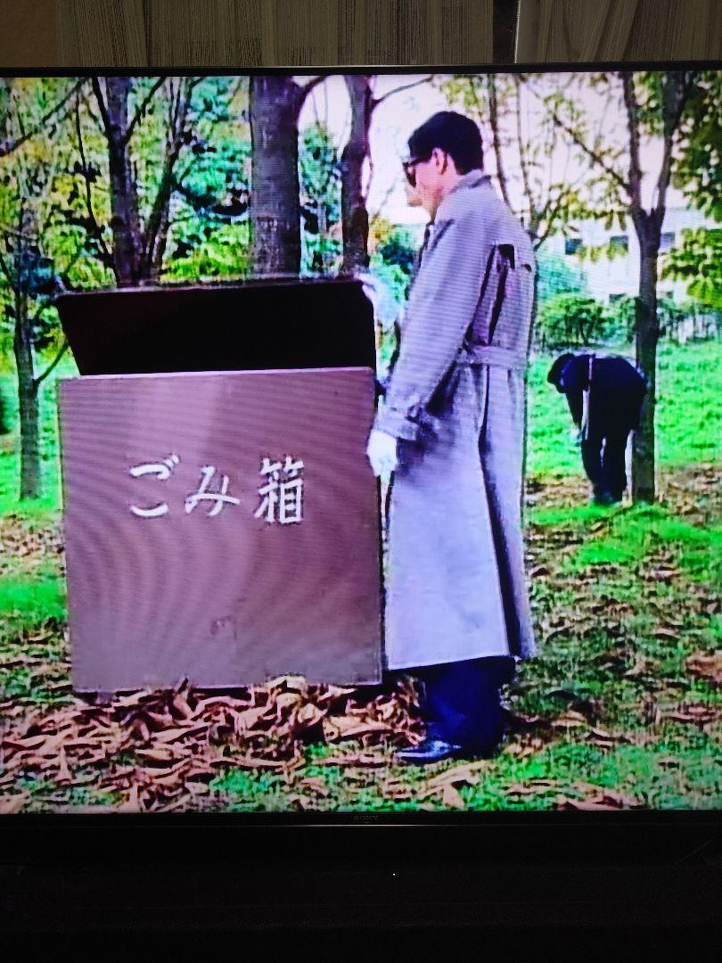 あぶない刑事　舘ひろし　トレンチコート