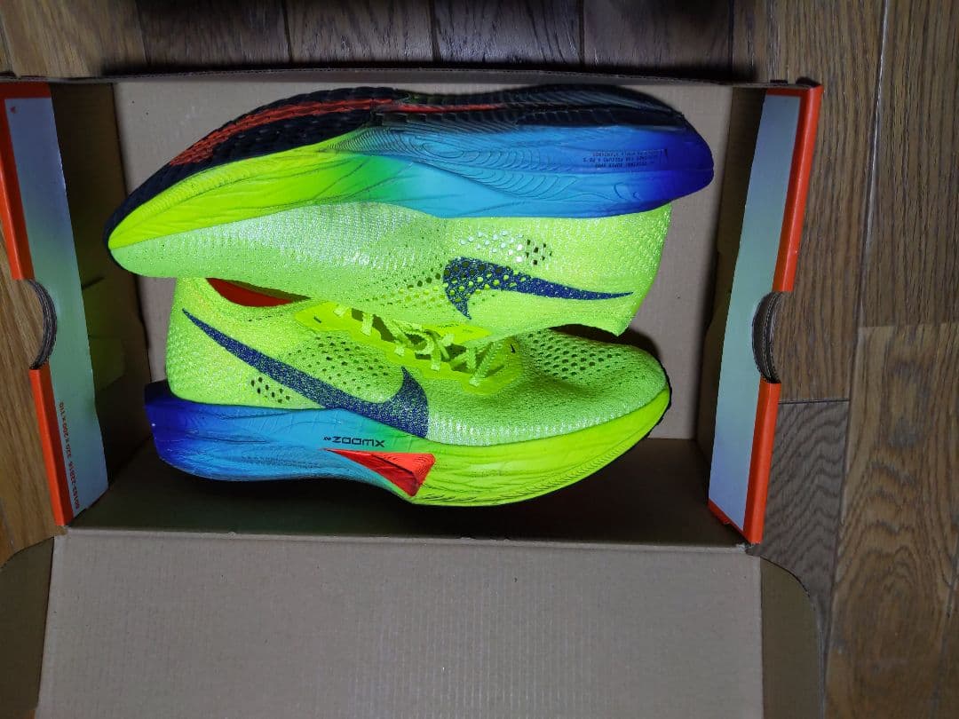 NIKE ヴェイパーフライ3 NIKE ヴェイパーフライ3