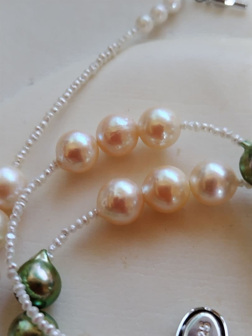格安】2種類のアコヤ真珠と、あこや砂芥子パールのオメガ風ネックレス