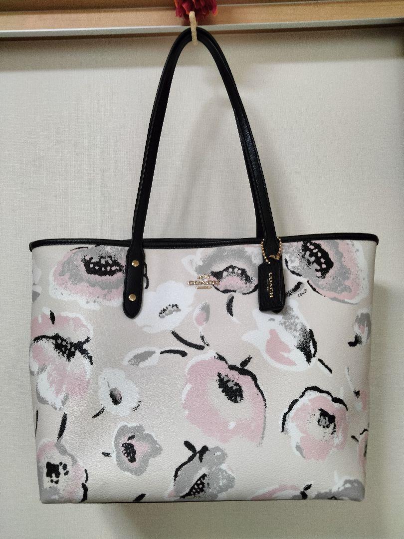 未使用美品✨COACH コーチ フラワープリント トートバッグ ビジネス A4