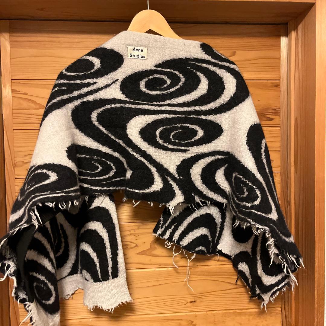 Acne Studios スワールパターン ストール マフラー Acne Studios スワールパターン ストール マフラー