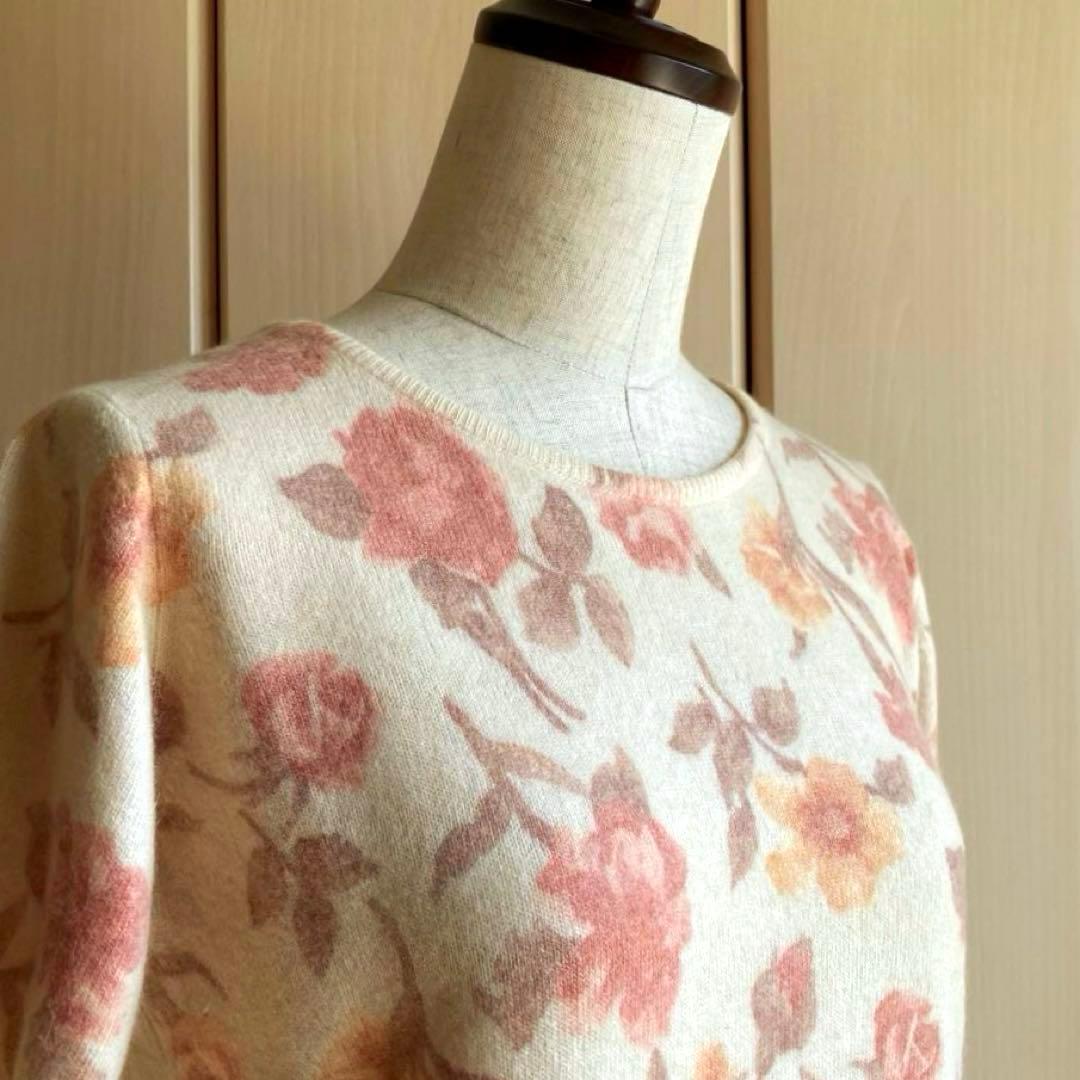 NINA RICCI イタリア製 花柄 ニットトップス M NINA RICCI イタリア製 花柄 ニットトップス M