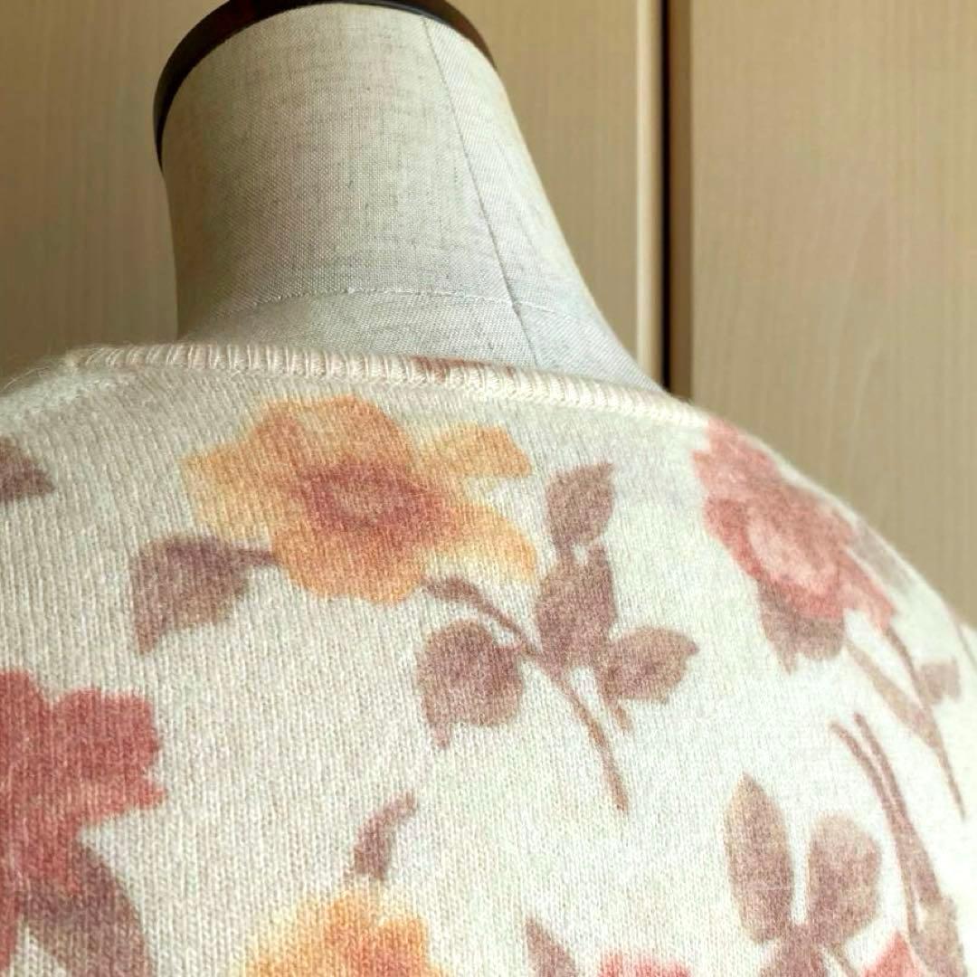 NINA RICCI イタリア製 花柄 ニットトップス M NINA RICCI イタリア製 花柄 ニットトップス M