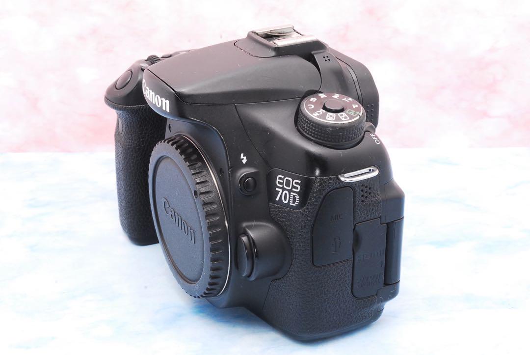 Canon EOS 70D☆超望遠レンズ付☆一眼レフカメラ☆Wi-Fi搭載 Canon EOS 70D☆超望遠レンズ付☆一眼レフカメラ☆Wi-Fi搭載