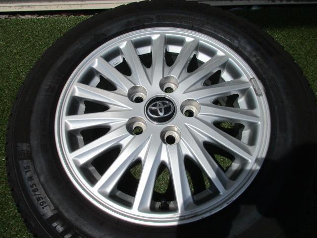 ノア・VOXY 195/65R15 スタッドレスタイヤSET BSY15Y 画像4