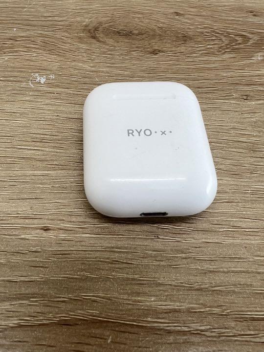 AirPods ワイヤレス充電ケース 第二世代