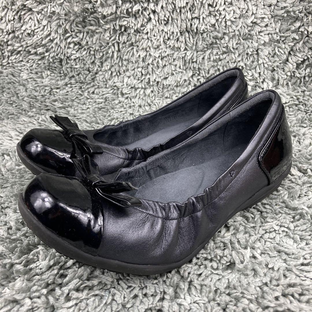 極美品 アシックス Walking ペダラ エナメル　リボン シャーリング