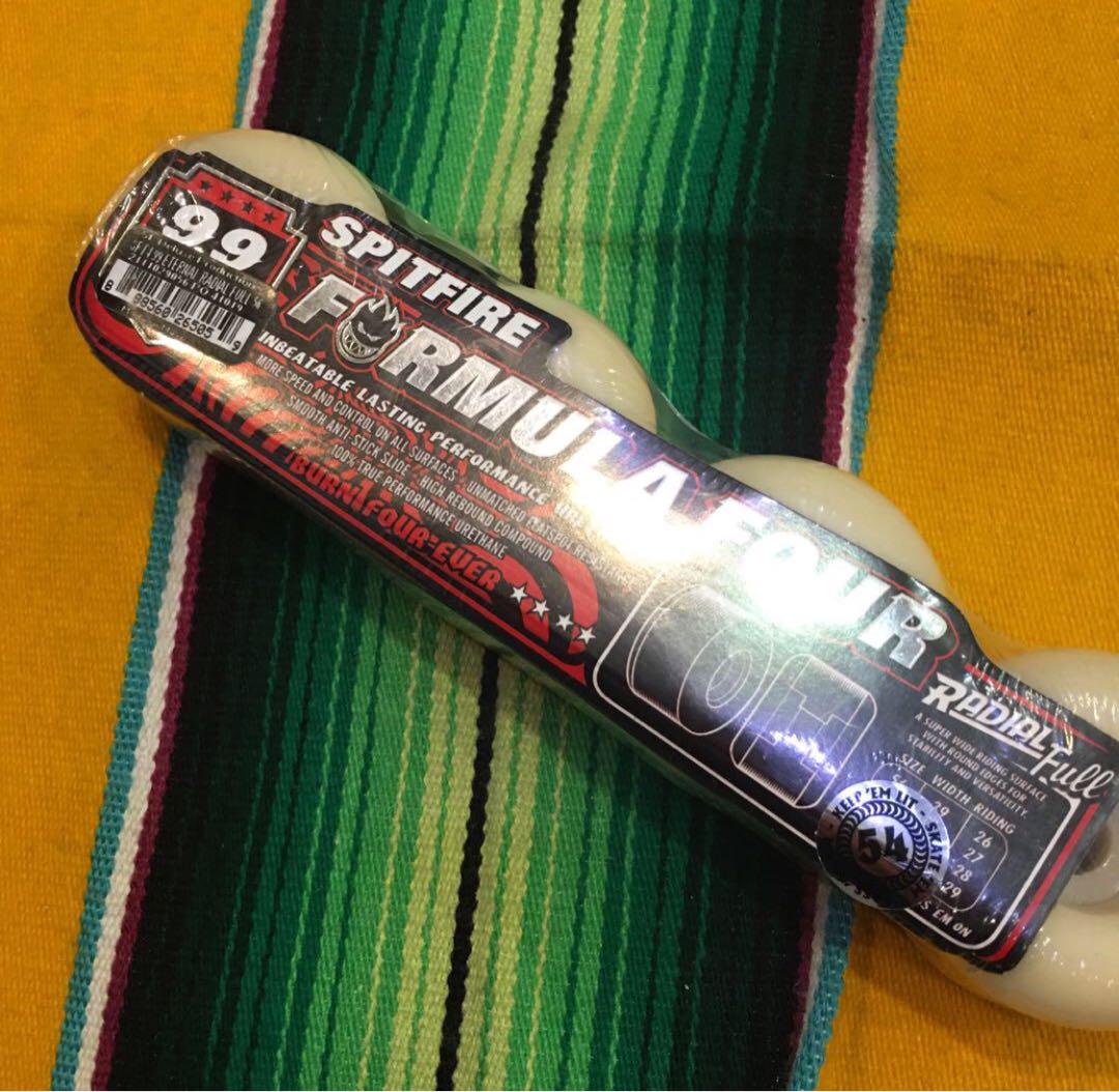 スピットファイヤー　ウィール  56ミリ　RADIALFULL 99DURO
