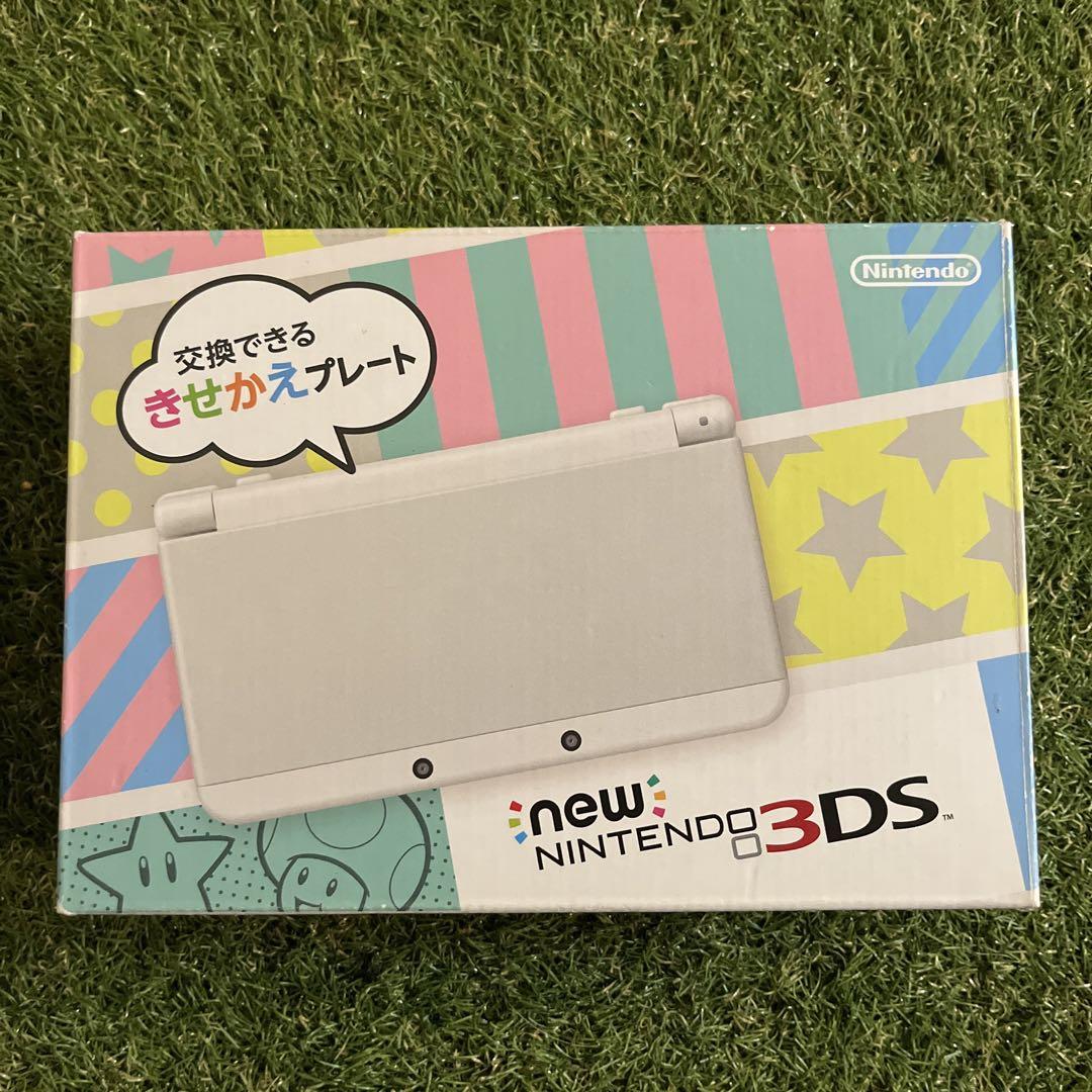 New Nintendo 3DS ホワイト 本体ニンテンドー3DS/2DS