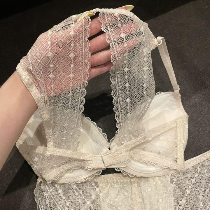 Ravijour 【廃盤品】E65-70 アイボリー色 Ravijour 【廃盤品】E65-70 アイボリー色