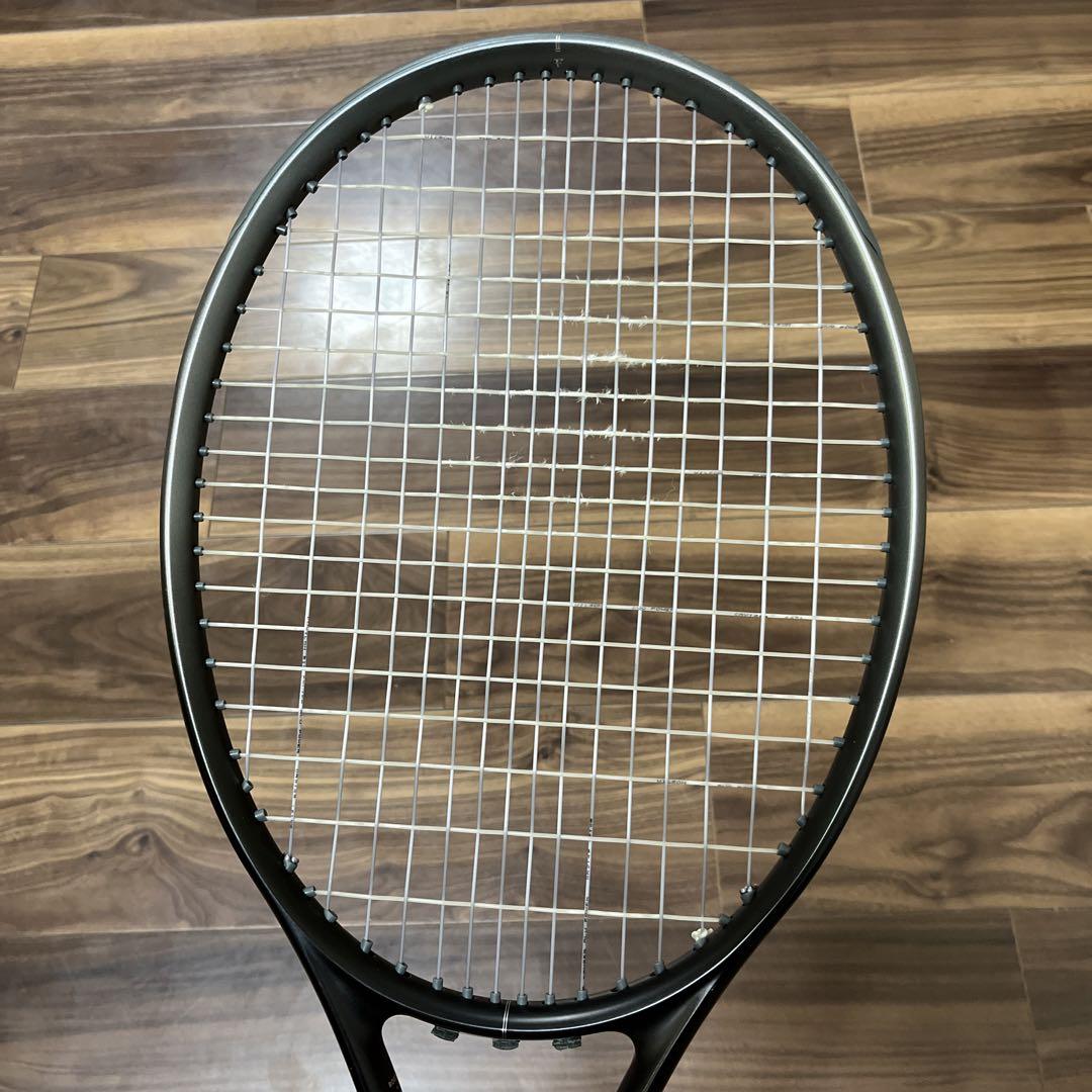 美品 RF01 300g（G3） テニスラケット ウィルソン Wilson