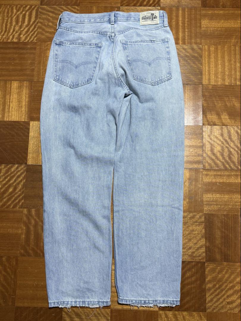 Levi's LOOSE DESTRUCTED シルバータブ