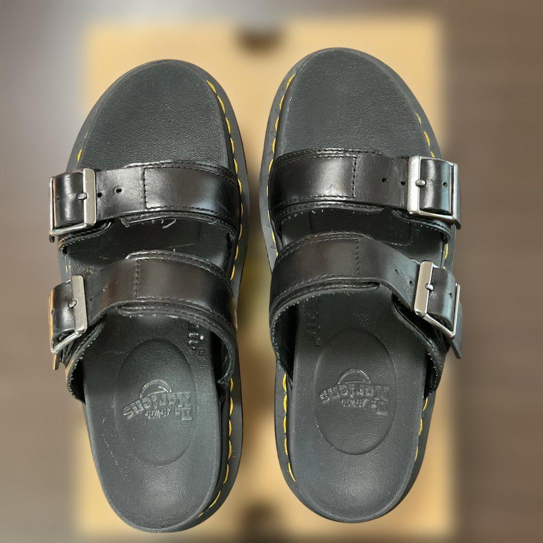 Dr.Martens ドクターマーチン　厚底サンダル