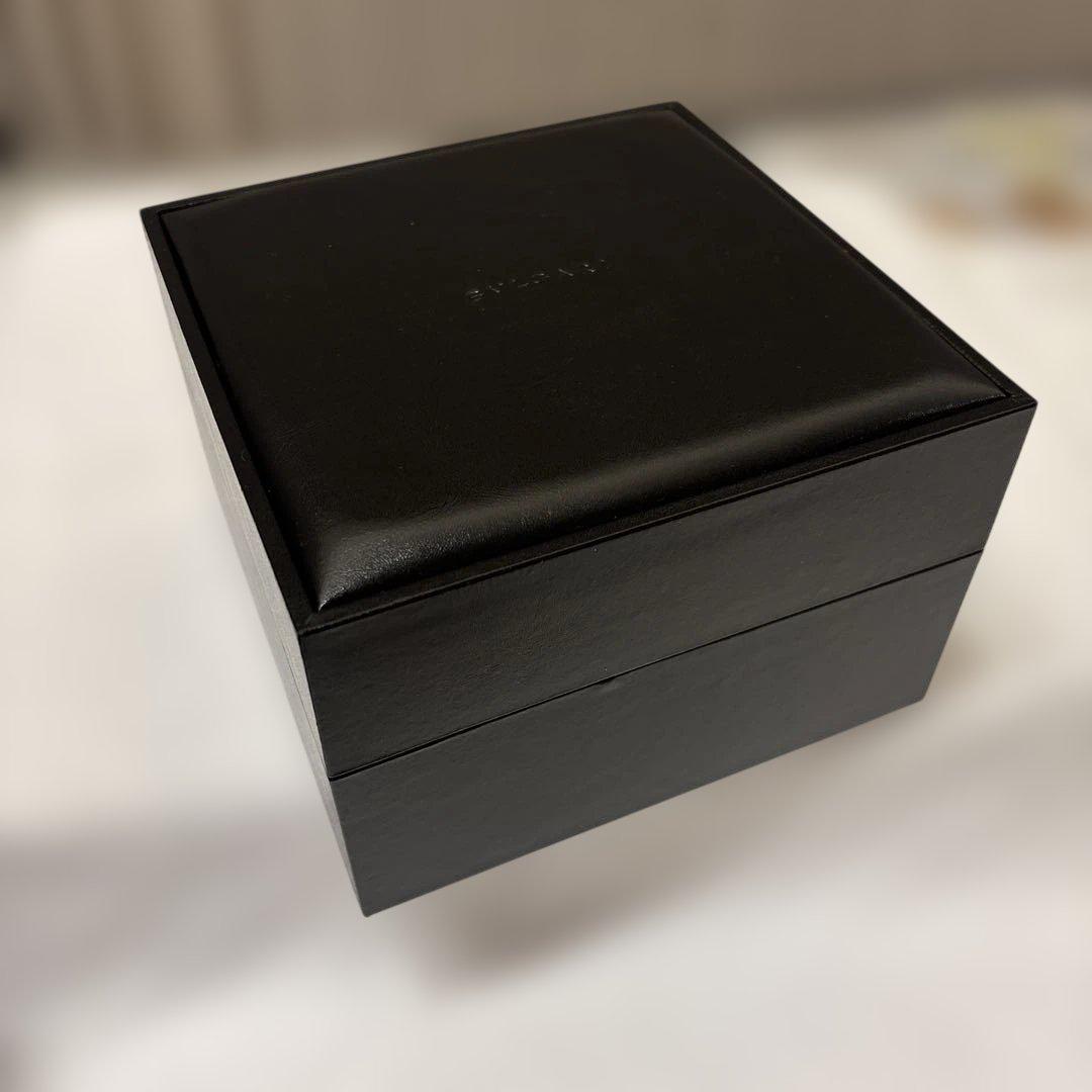 BULGARI ブラックレザー 時計ケース - メルカリ