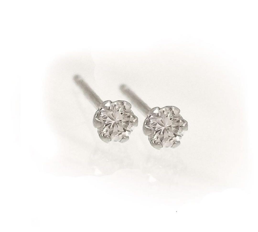 日本初の ピアス ダイヤモンド PT900 トータル0.1ct ユニセックス スタッド アクセサリー