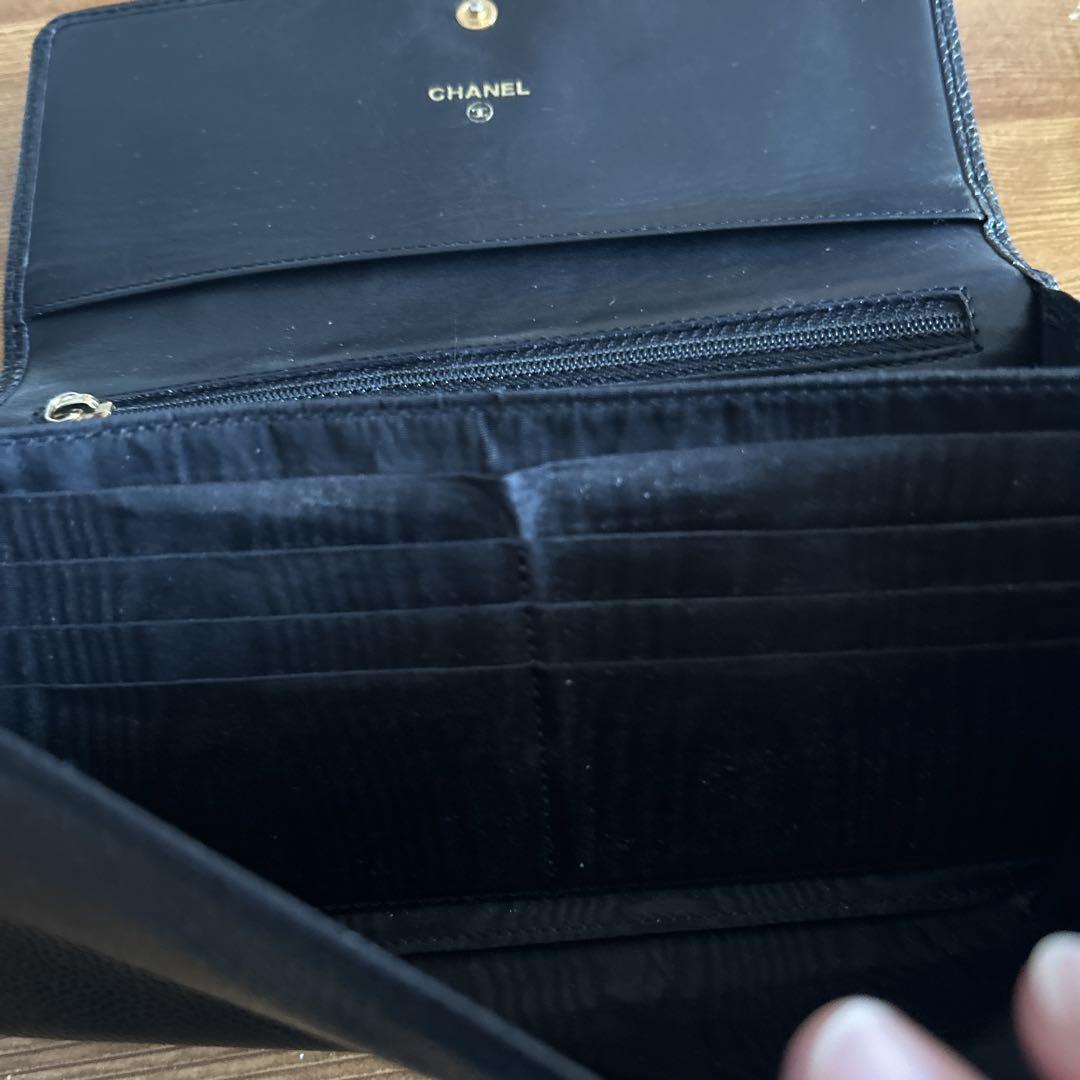『訳アリ』　　CHANEL ブラックレザー 長財布
