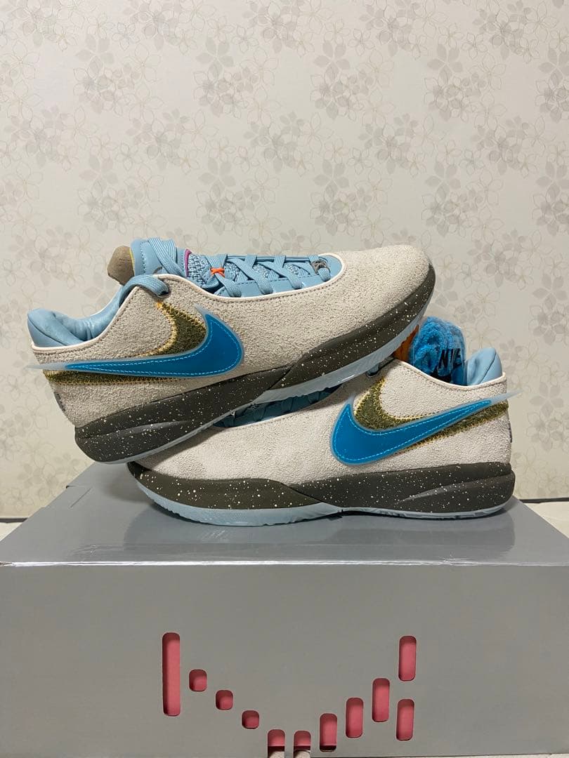 アンノウン × ナイキ レブロン20 アンノウン × ナイキ レブロン20